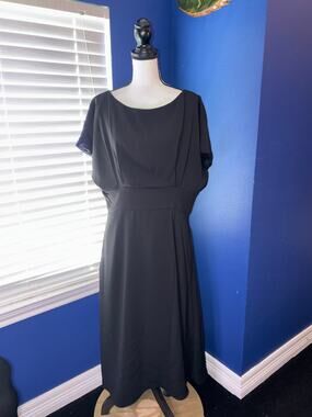 Alexia Admor Black Midi Dress — Size 14 — Elegant Fit & Flare — EUC